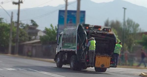 Municipalidad de Colina dice que no a la licitación para la recolección de basura en el sector sur.