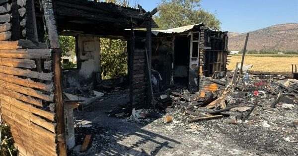 [COLINA] ‘Salimos con lo que llevábamos puesto’: incendio destruye casa de familia en Reina Norte