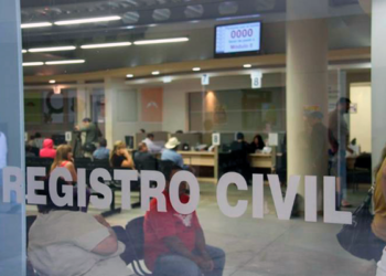 Registro Civil anuncia horarios de apertura para Año Nuevo y entrega el calendario de feriados 2026.