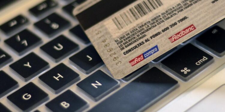 Brindan recomendaciones de ciberseguridad para prevenir fraudes en las festividades de fin de año.