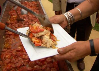 Concón inicia sus actividades de verano 2025-2026 centradas en el turismo y el emprendimiento.