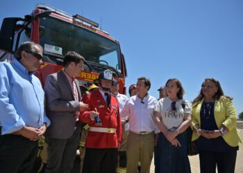 Bomberos del Maule fortalece su flota como la más moderna del país gracias al apoyo del Gobierno Regional.