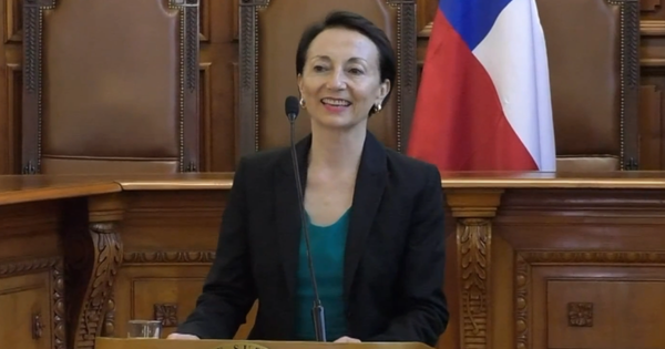 Hito en la Corte Suprema: Gloria Ana Chevesich se convierte en la primera mujer presidenta en más de 200 años.