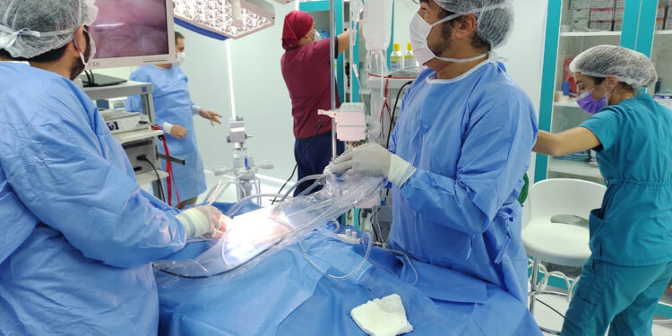 Dispositivo médico chileno promete cambiar la forma de tratar la estrechez uretral.