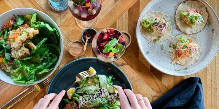 Ayuno intermitente ayuda a dormir mejor y controlar el apetito.