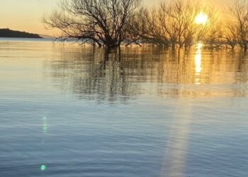 El Plan de Descontaminación del Lago Villarrica ya está redactado y publicado, pero aún está pendiente la firma del Presidente Gabriel Boric – LAVOZDEPUCON.
