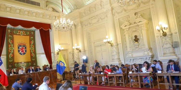 Santiago vuelve a encaminarse con el liderazgo del alcalde Mario Desbordes.