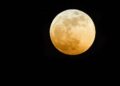Calendario astronómico: La última superluna y el cometa 3I/ATLAS iluminan el cielo de diciembre.