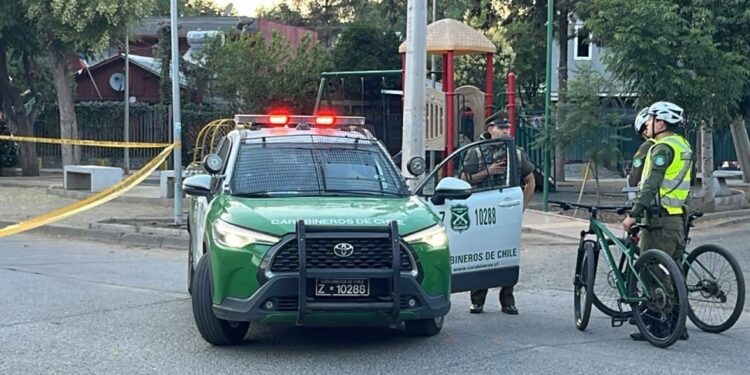 Discusión culmina con un hombre muerto por disparo en una plaza de Renca.