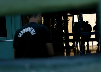 Gendarmería comete otro error: imputado con prisión preventiva queda libre en Puente Alto.