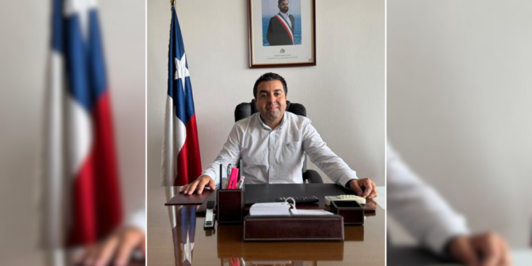 El Concejo Municipal designa a Luis Alarcón como alcalde interino de San Javier.