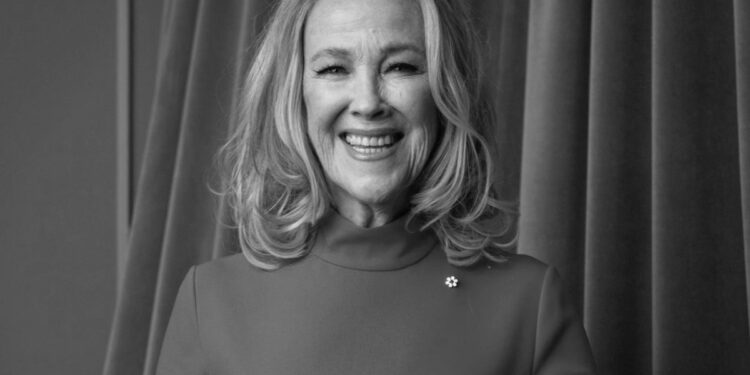 Medios de EE. UU. informan sobre el fallecimiento de Catherine O’Hara, la emblemática actriz de Mi pobre angelito.