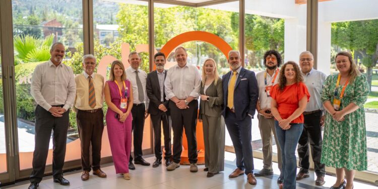 Plataforma Chile-Finlandia potencia la innovación y la transferencia tecnológica en minería y el sector silvoagropecuario.