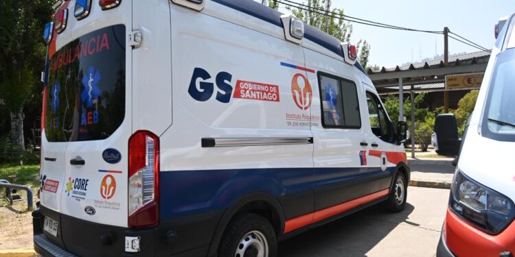 Gobierno de Santiago potencia la salud mental con nuevas ambulancias y jardines de sanación en el Instituto Psiquiátrico Horwitz.