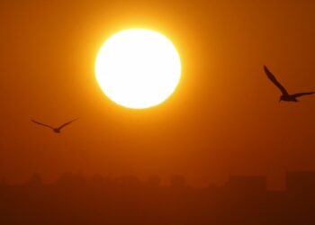La Dirección Meteorológica alerta sobre altas temperaturas en la región de Valparaíso, con pronósticos de hasta 37 grados.