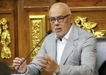 Venezuela reporta más de 400 excarcelaciones y desestima que los liberados sean «presos políticos».