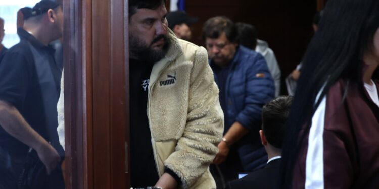 Estafa millonaria: acusados forzaban a víctimas a contraer deudas.