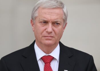 Las condiciones climáticas provocan la cancelación del vuelo de José Antonio Kast a El Salvador.