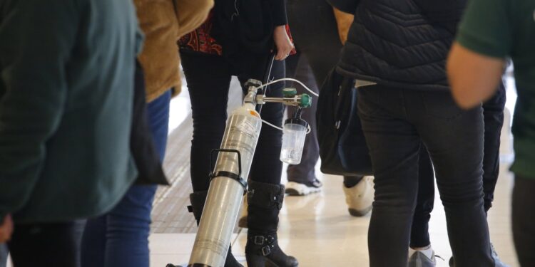 Suspensión del proceso para incluir nuevas patologías reaviva las críticas hacia la Ley Ricarte Soto.