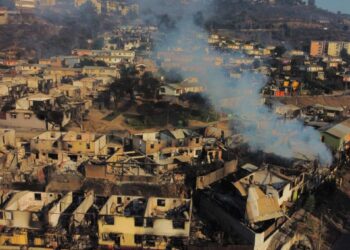 Seremi de Vivienda pone en duda la rigurosidad del informe que señala fallas estructurales en la reconstrucción de Viña del Mar y Quilpué.