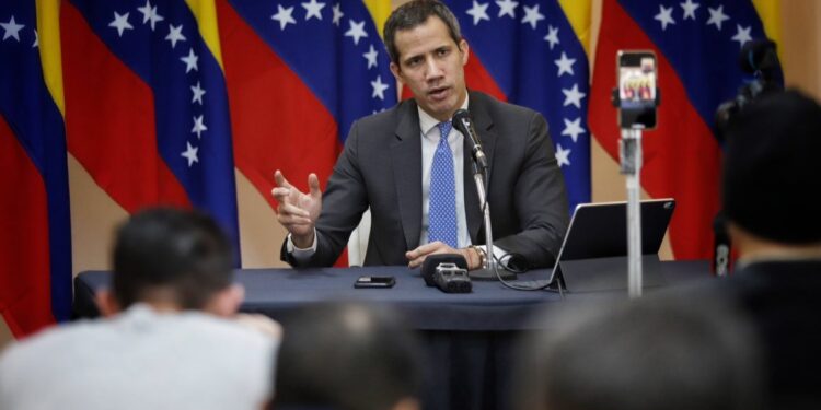 Guaidó considera la detención de Maduro un avance significativo para la democracia en Venezuela.