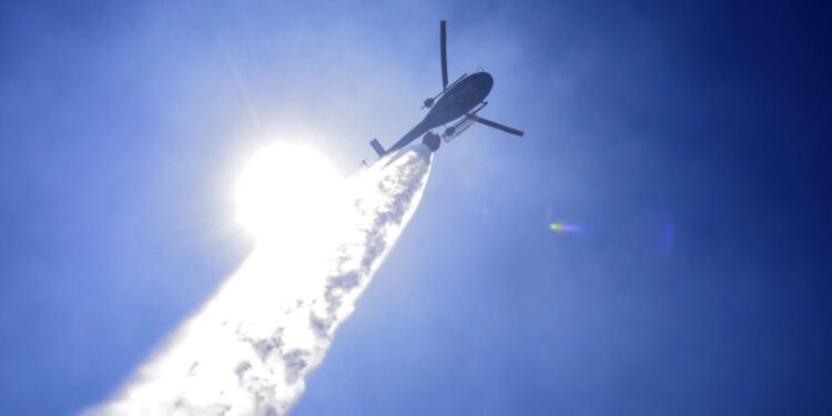 Desafectan a voluntario de Bomberos señalado por provocar un incendio en la Región del Biobío.