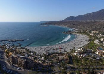 Funciones gratuitas en las playas de Chile para este verano, gracias a Scotiabank Cinema by Ford.