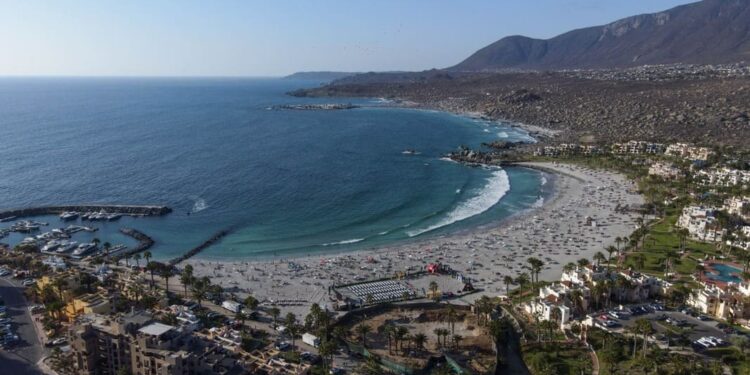 Funciones gratuitas en las playas de Chile para este verano, gracias a Scotiabank Cinema by Ford.