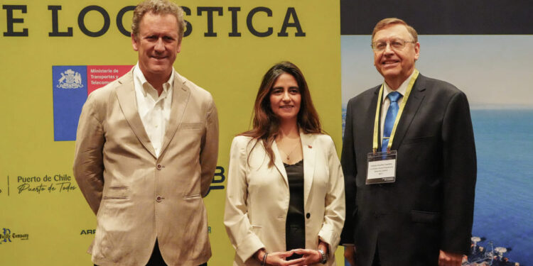 MTT lanza la Política Nacional de Logística en el Primer Congreso Nacional del rubro.
