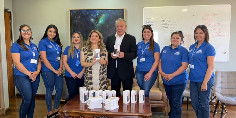 San Clemente progresa en la digitalización del Registro Social de Hogares mediante la incorporación de nuevos dispositivos móviles.