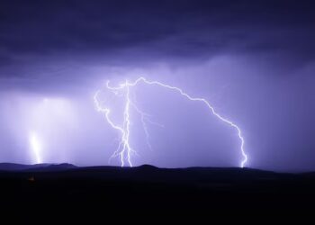 Declaran Alerta Temprana Preventiva en la región de Valparaíso debido a posibles tormentas eléctricas.