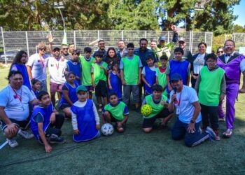 Junaeb pone en marcha Escuelas de Emergencia en Biobío para cuidar a los cabros chicos y adolescentes golpeados por los incendios forestales.