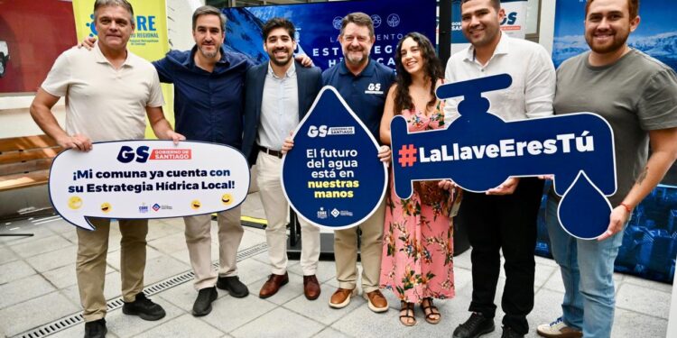 Gobierno de Santiago amplía las Estrategias Hídricas Locales a todas las comunas de la RM.