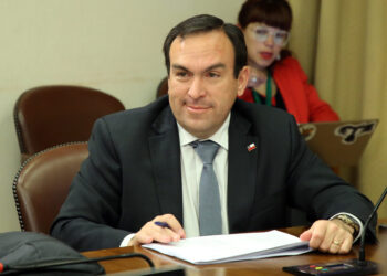 Felipe Donoso conserva su escaño después del recuento del Tricel: PDG pierde un puesto en el Maule.