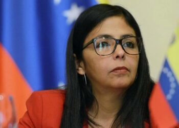 La vicepresidenta Delcy Rodríguez reitera que Nicolás Maduro es el único presidente y demanda su liberación inmediata.