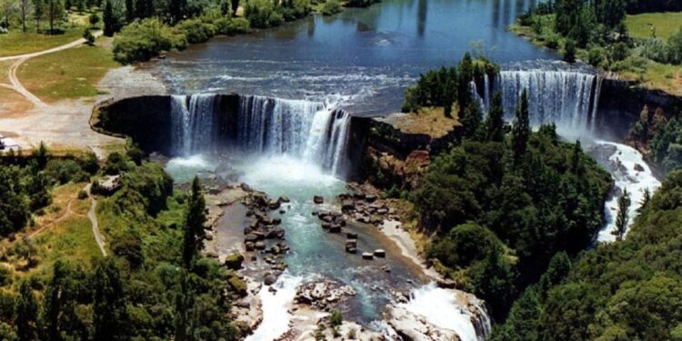 Saltos del Laja: los campings mejor calificados en Google Maps para disfrutar del principal atractivo turístico del Biobío.