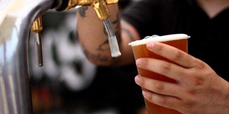 Los mejores sitios para disfrutar o adquirir cerveza en Los Ángeles, según Google Maps.