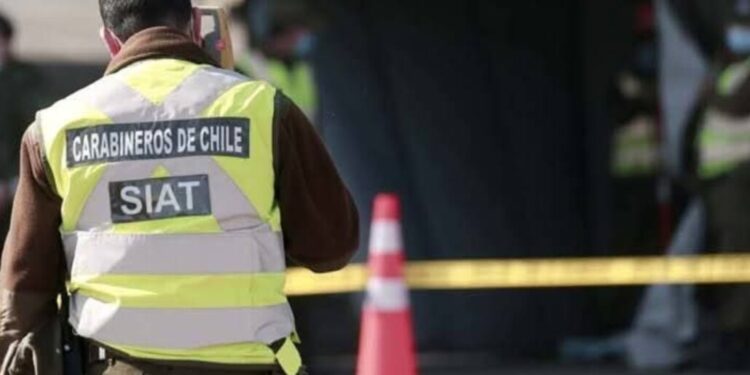 Ciclista muere tras ser atropellado por un vehículo que huyó del lugar en Curicó.