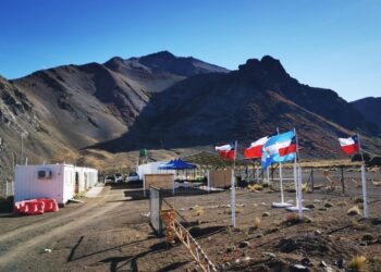 Cierre temporal del paso fronterizo Pichachén debido a condiciones climáticas en la cordillera del Biobío.
