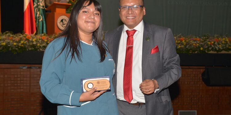 Promoción 2025: cerca de mil graduados conmemoraron su egreso en Rancagua.