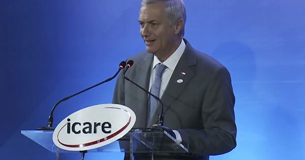 José Antonio Kast en Icare: «Nosotros no usamos la motosierra, po.»