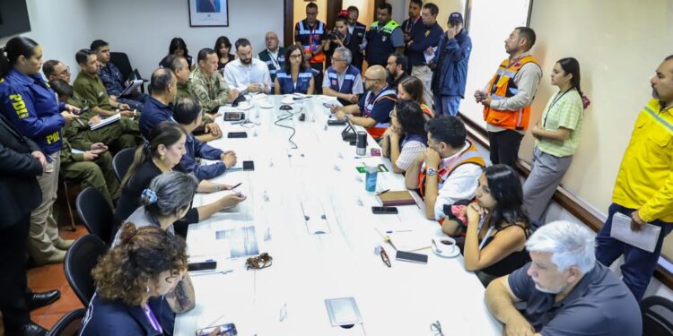 Ministra de Agricultura hace un llamado a la responsabilidad por situación climática complicada.