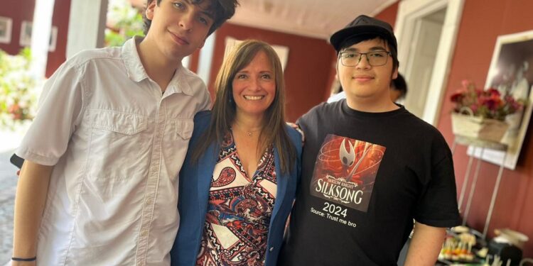 Reconocimiento a puntajes destacados de la PAES 2025 con un tradicional desayuno.