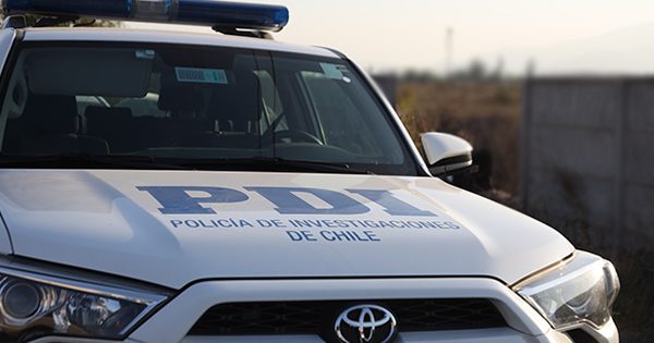 Asalto violento en Maipú: delincuentes amarran a la víctima en un robo tipo turbazo.