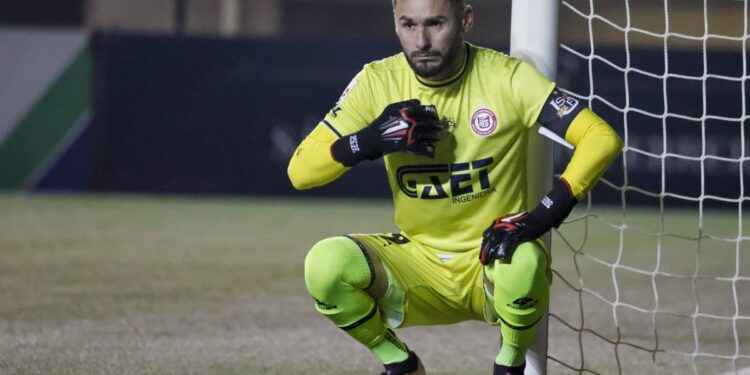 Del profesionalismo al amateurismo: Paulo Garcés finaliza su carrera en Parral.