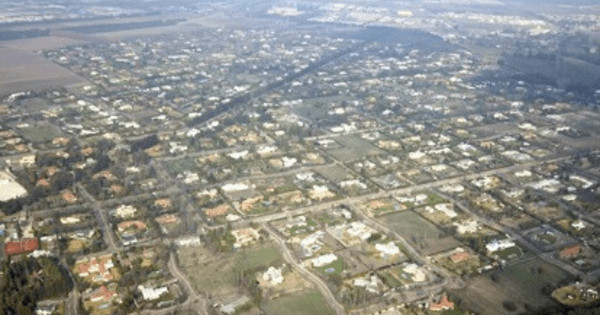 Gobierno pide apurar proyecto para regular las «parcelaciones» en áreas rurales.