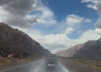 Intensa tormenta en la alta montaña y aviso de temporal llevan a cerrar preventivamente el paso Cristo Redentor.