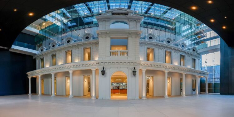 VM20 logra certificación internacional I-REC al funcionar 100% con energía renovable.