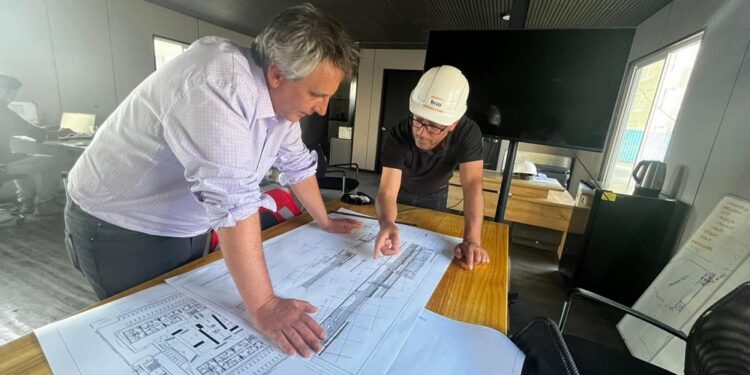 Inician trabajos de mejora definitiva en el camino hacia San Ramón.