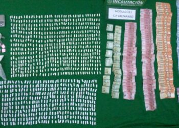 Gendarmería realiza intervención en instalaciones donde residen 1.100 internos en las cárceles de la región de Valparaíso.